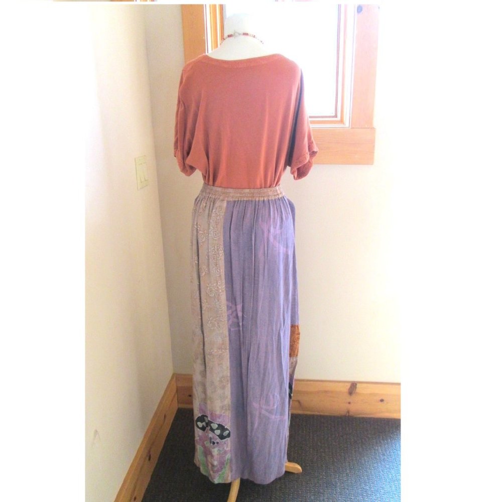 Kusnadi Rayon Skirt and Jacket with Cotton Blend Tienda HoTop - Picture 6 of 15